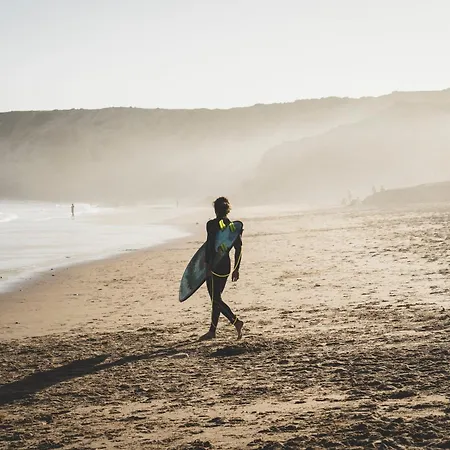Vandrerhjem Aldeia Caicara Surf House *