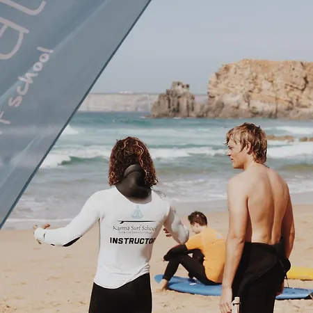 Aldeia Caicara Surf House * Sagres