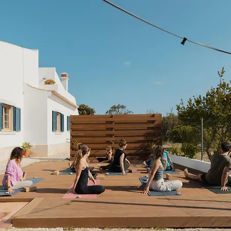 Hostel Aldeia Caicara Surf House *