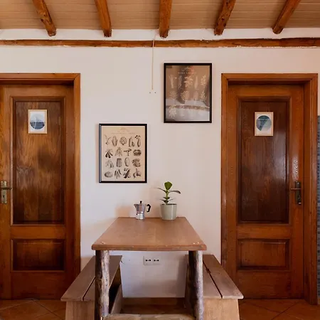 Aldeia Caicara Surf House * Sagres