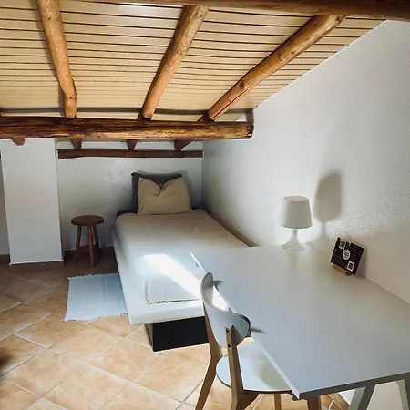 Aldeia Caicara Surf House * 萨格里什