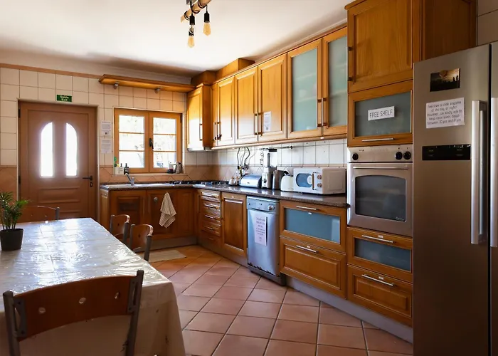 Aldeia Caicara Surf House Hostel *