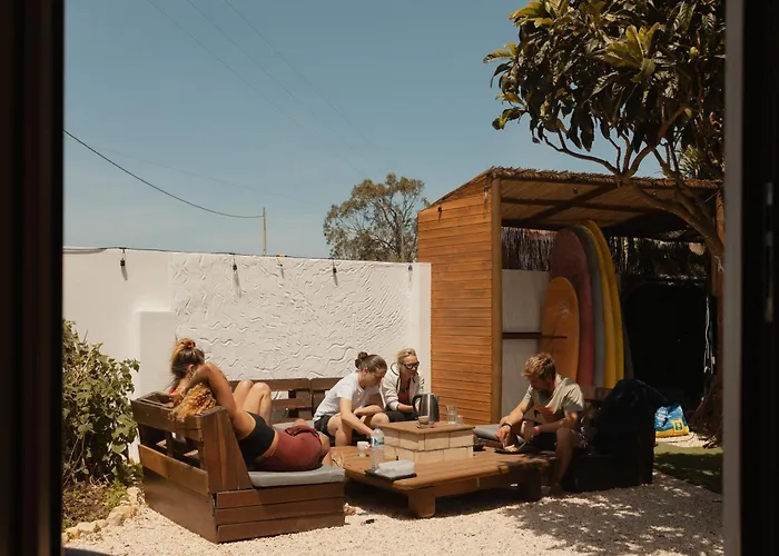Aldeia Caicara Surf House * Sagres